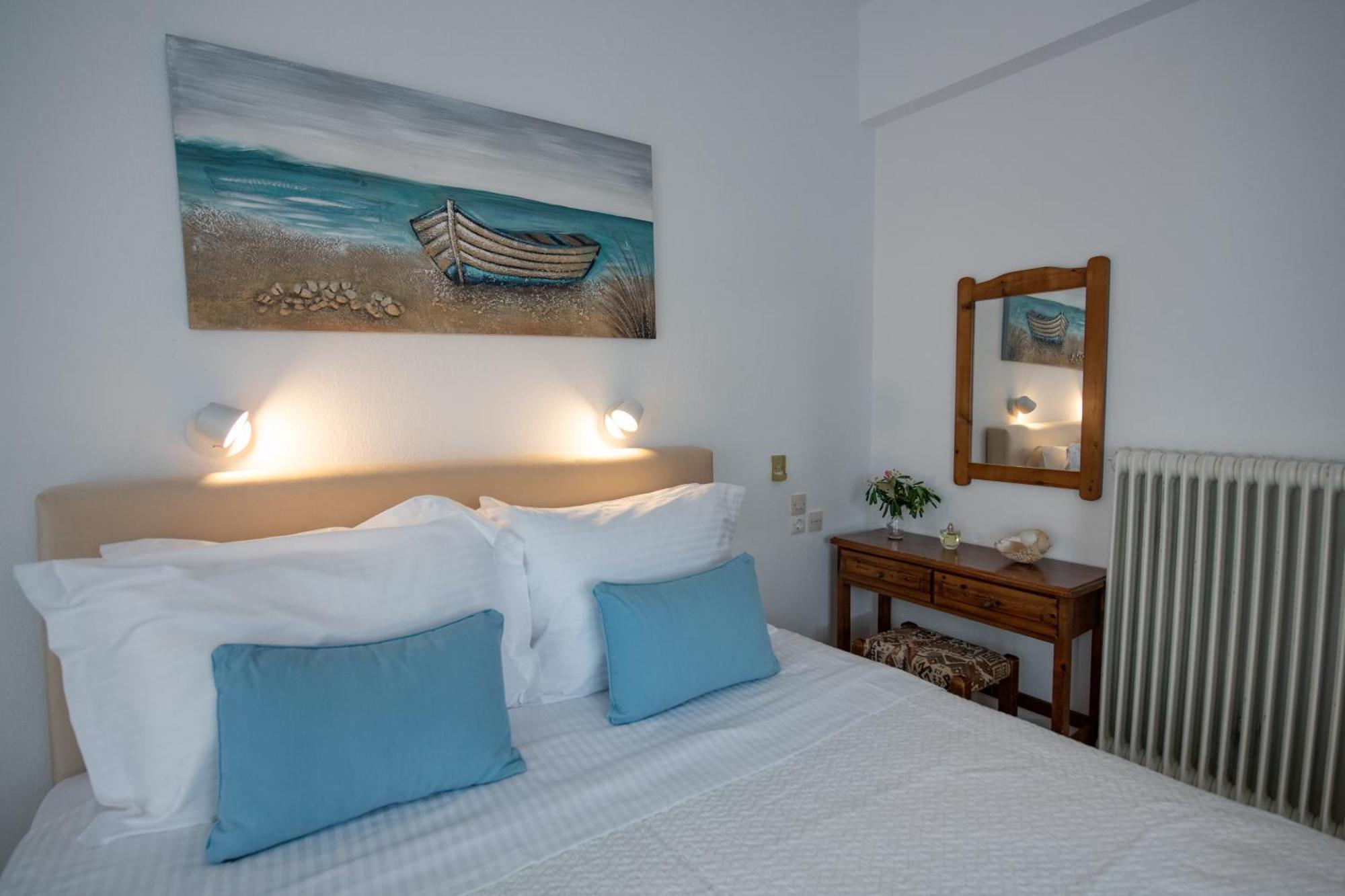 Lilian Beachfront Apartments นิโอไกลมา ภายนอก รูปภาพ